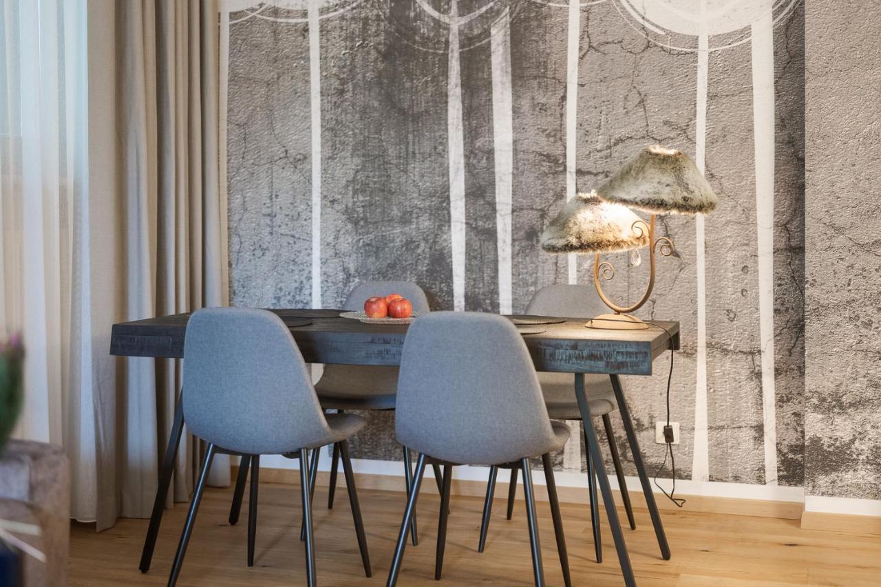 Mair Appartements In Шена Екстериор снимка